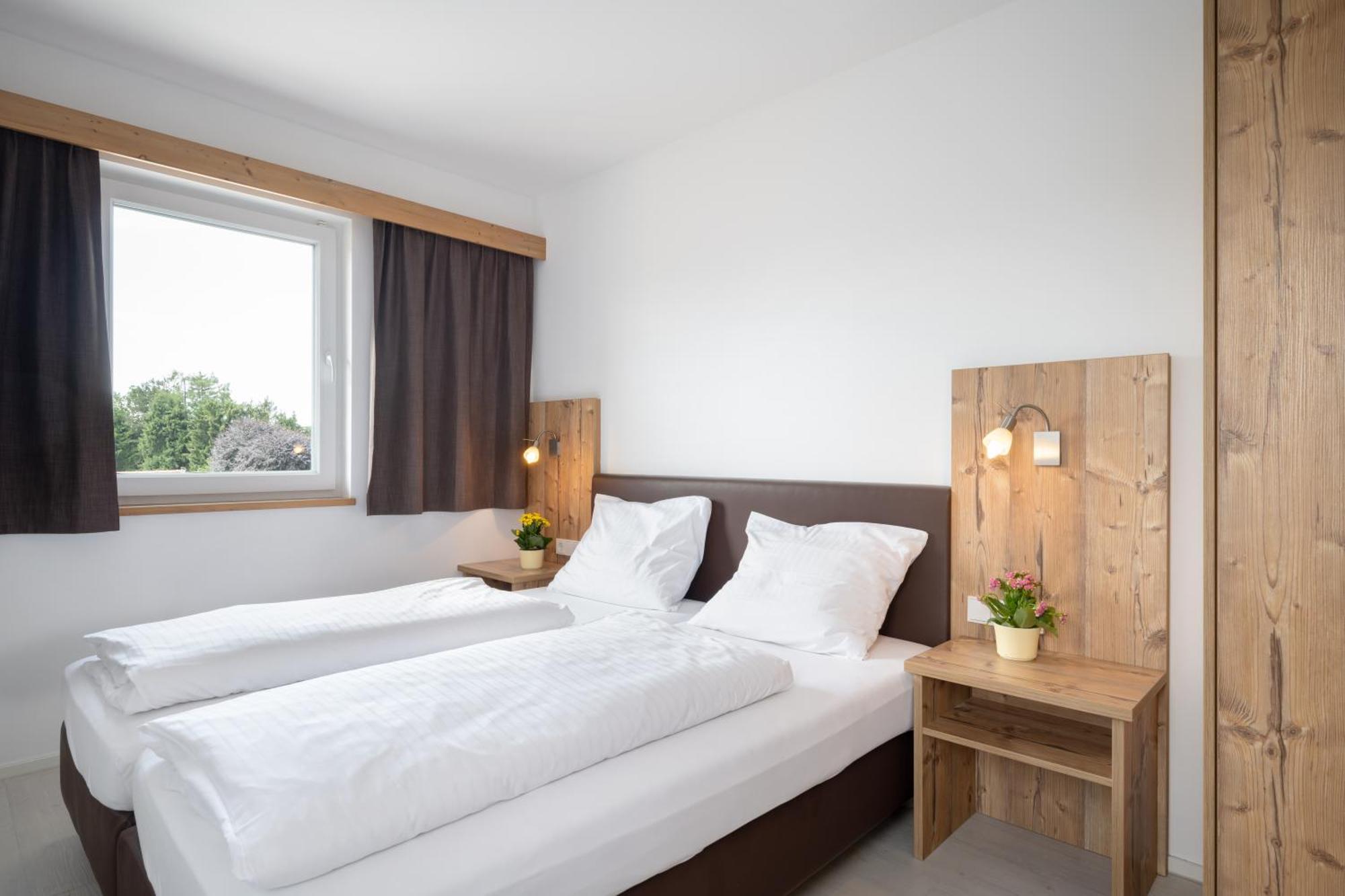 Snooze Apartments โฮลซ์เคียร์เชิน ภายนอก รูปภาพ